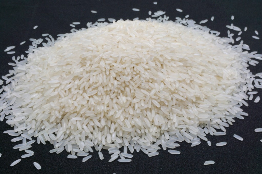 Vietnam Long Grain White Rice 5% broken (OM5451)